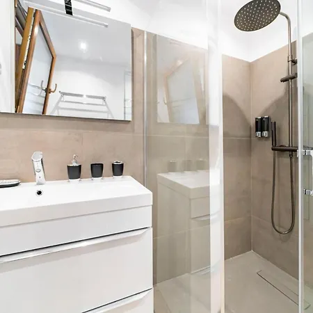 Apartment Neuf - Proche Et Centre-ville - Ac *